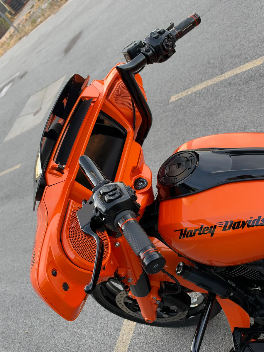 INFERNO cockpit, touchscreen, 12 inch Factory 47 bars and orange heated grips